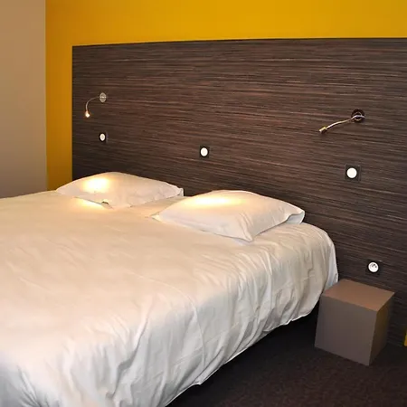 Logis A La Bonne Hotel Laval (Mayenne)