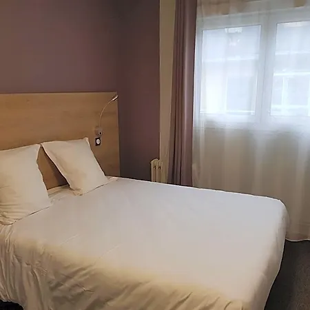 Logis A La Bonne 2* Laval (Mayenne)