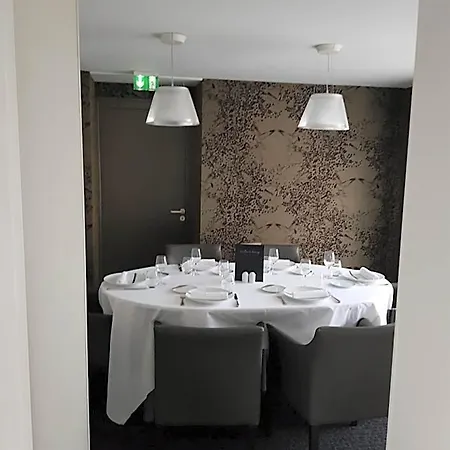Hotel Logis A La Bonne