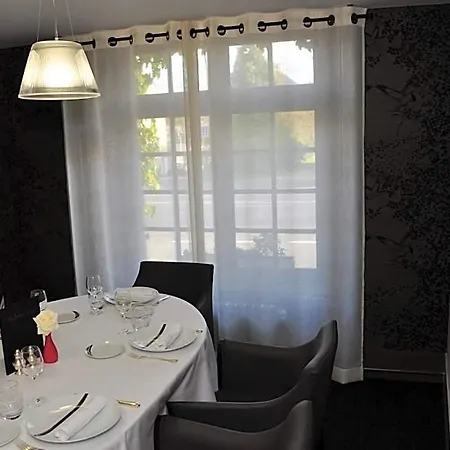 Logis A La Bonne Hotel Laval (Mayenne)