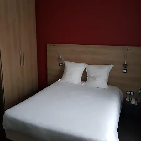 Logis A La Bonne 2* Laval (Mayenne)