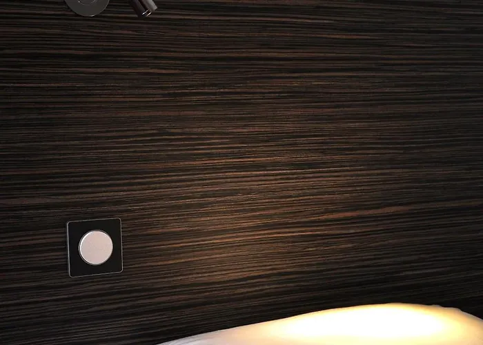 Logis A La Bonne Laval (Mayenne)